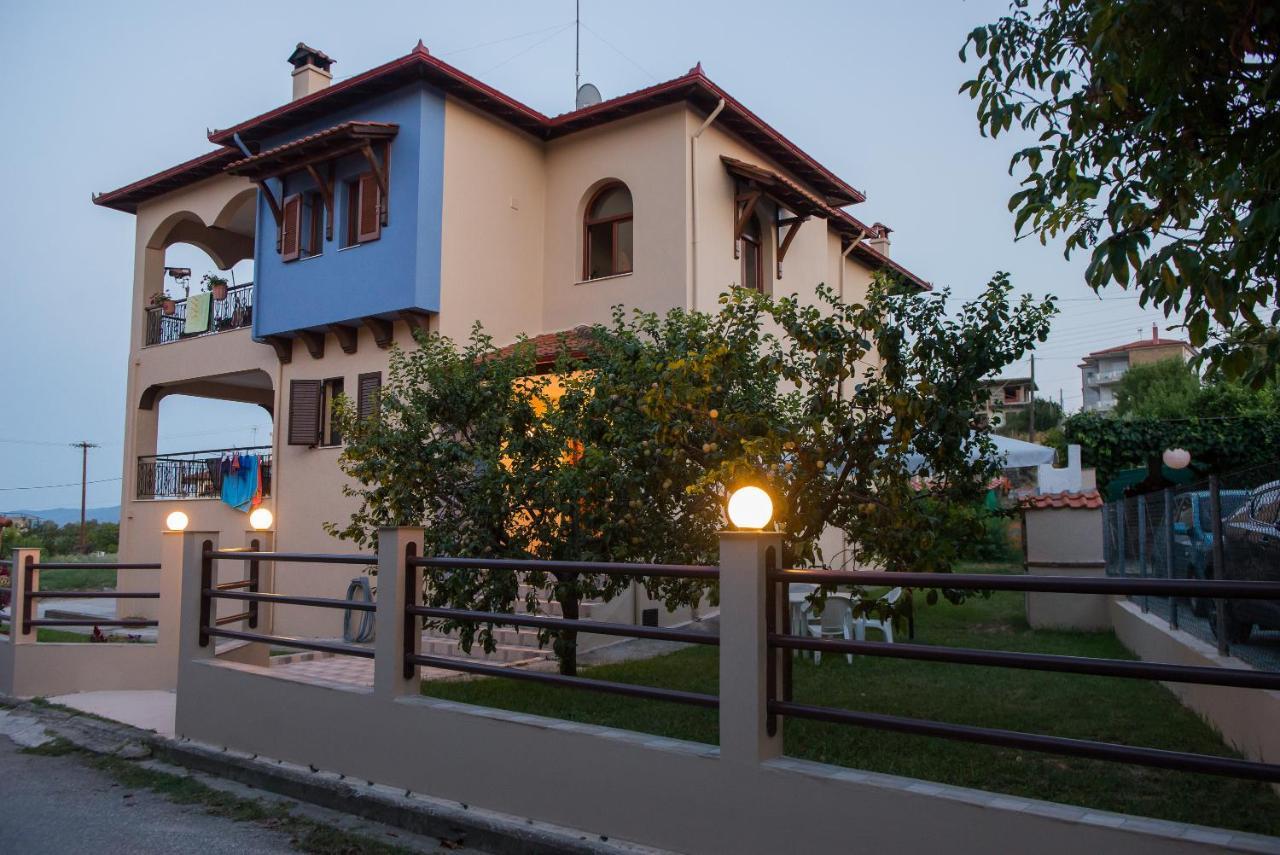 Roxani'S Apartments Ayios Nikolaos Bagian luar foto